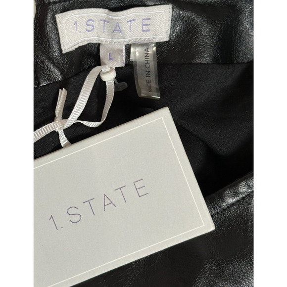 1. State NWT Black Faux Leather Floral Laser Cut A Line Mini Skirt Size Large - Picture 6 of 6